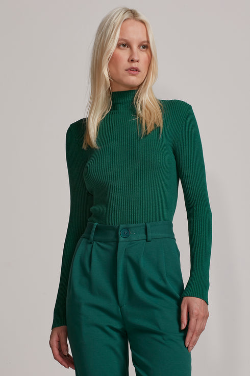 BLUSA TRICÔ GOLA ALTA VERDE